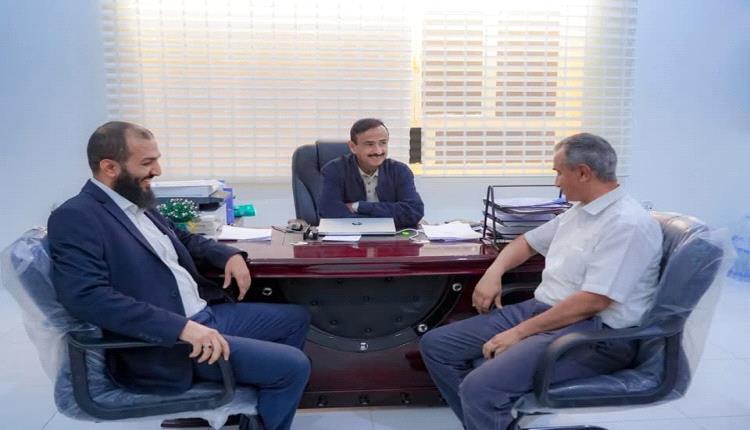 بن الوزير يرأس لقاءً تنسيقيًا لترتيب التعاون بين مستشفى الشيخ محمد بن زايد وكلية الطب بجامعة شبوة