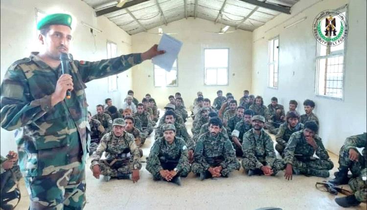 أبين: التوجيه المعنوي للحزام الأمني يطلق حملة توعوية ميدانية في ساحل أبين