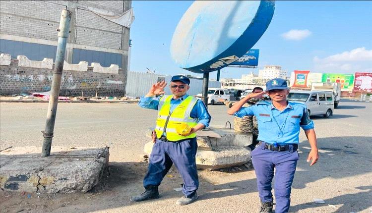 عودة رجال المرور للعمل في العاصمة عدن