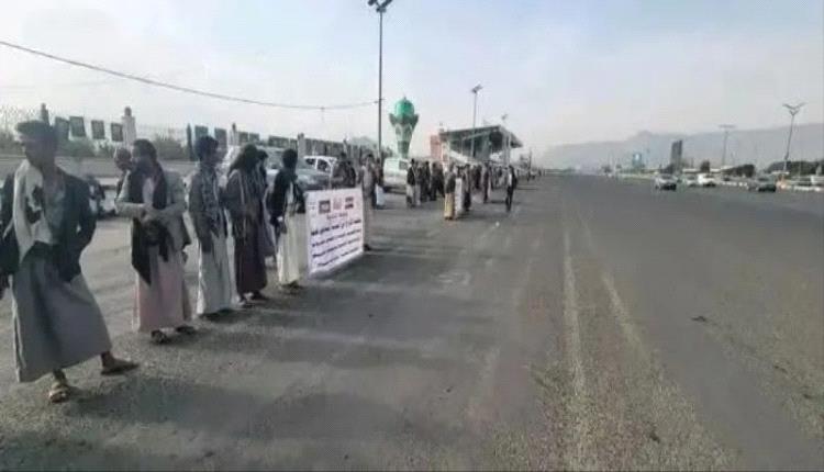 قبائل آل سالم: الحوثيون يحتجزون أبناءنا بتهم ملفقة منذ 5 سنوات