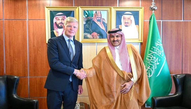 السفير السعودي يبحث مع المبعوث الأممي مستجدات الأوضاع في اليمن والبحر الأحمر