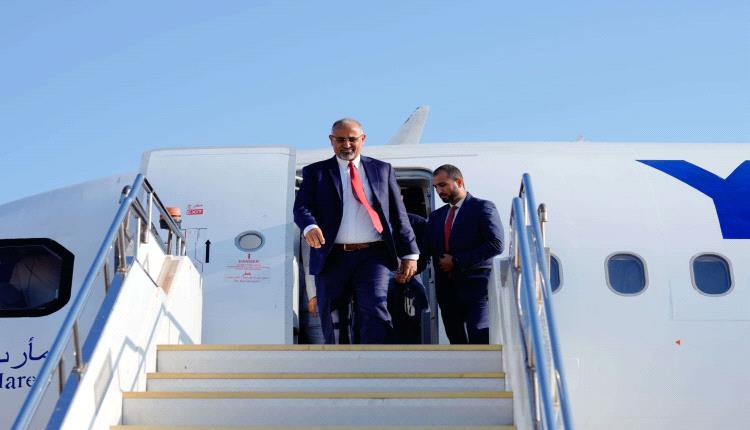 عاجل.. رئيس المجلس الانتقالي الجنوبي يصل شبوة