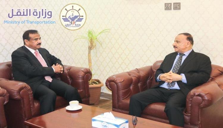 وزير النقل يبارك لأبناء شبوة ويعلن موعد أول رحلة دولية عبر مطار عتق الدولي