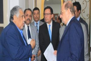 وزير الخارجية يعود إلى عدن بعد مشاركته في أعمال الدورة الاستثنائية لمجلس وزراء خارجية