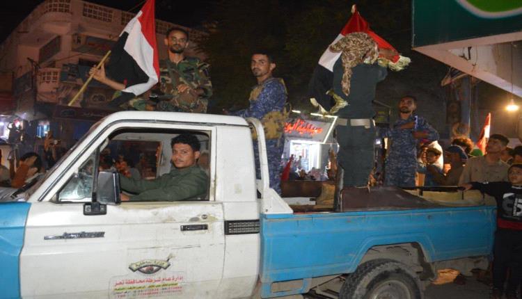 ضبط معملًا محليًا لإنتاج الخمور تديره امرأة في تعز