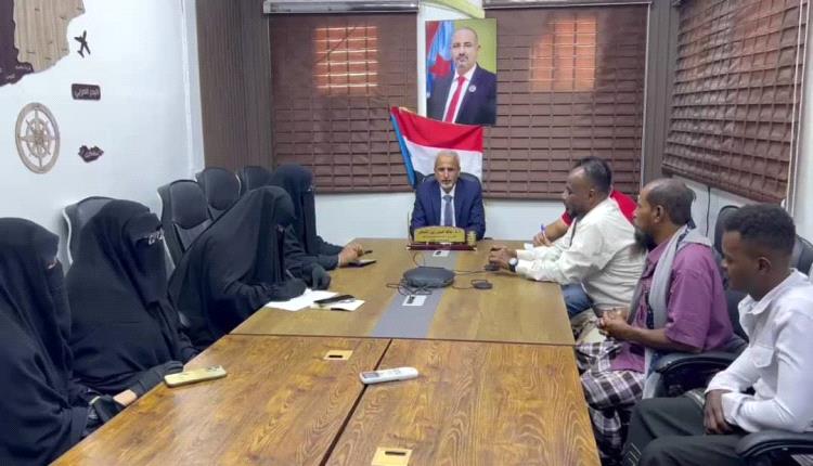 الشبحي يلتقي وفدًا من مكتب الصحة في محافظة المهرة ويناقش معه الاحتياجات الصحية للمحافظة