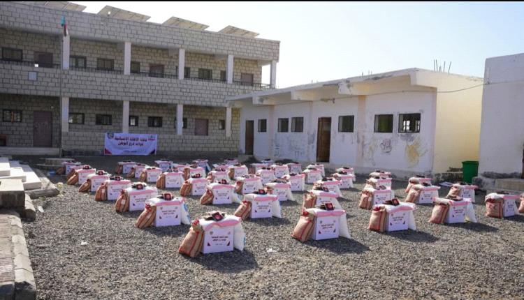 درع الوطن تدشن توزيع 25 ألف سلة غذائية في عدن ولحج