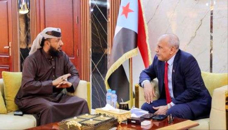الكثيري يدعو لتمكين وزارة الأوقاف من أراضي الوقف لتعزيز دورها الخدمي والدعوي في الجنوب