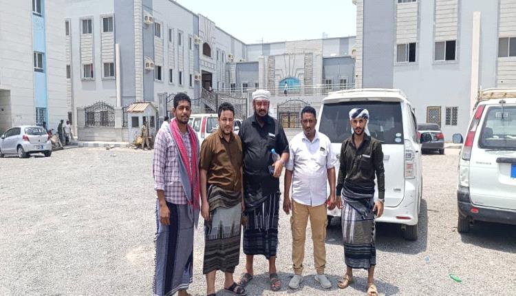 تجار لحج يطالبون بمراجعة رسوم النظافة الجديدة ويحذرون من تداعياتها الاقتصادية