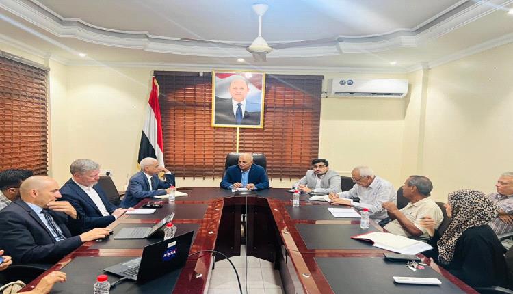 وزير المياه يبحث مع البنك الدولي دعم قطاع المياه في اليمن