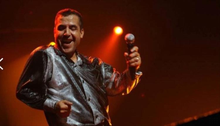 عودة الشاب مامي إلى مهرجانات تونس تثير جدلًا واسعًا