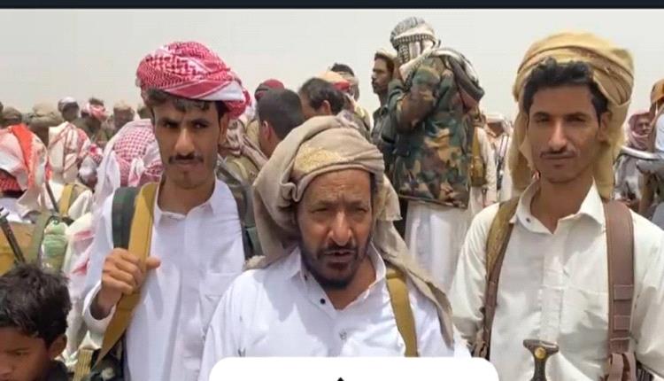 اندلاع مواجهات قبلية عقب مقتل شيخ قبلي وإصابة نجله في كمين مسلح بالجوف