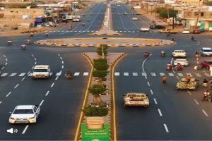 صورة من مدينة المخا تجتاح مواقع التواصل الاجتماعي وتجذب اهتمام اليمنيين.. ماذا قالوا؟