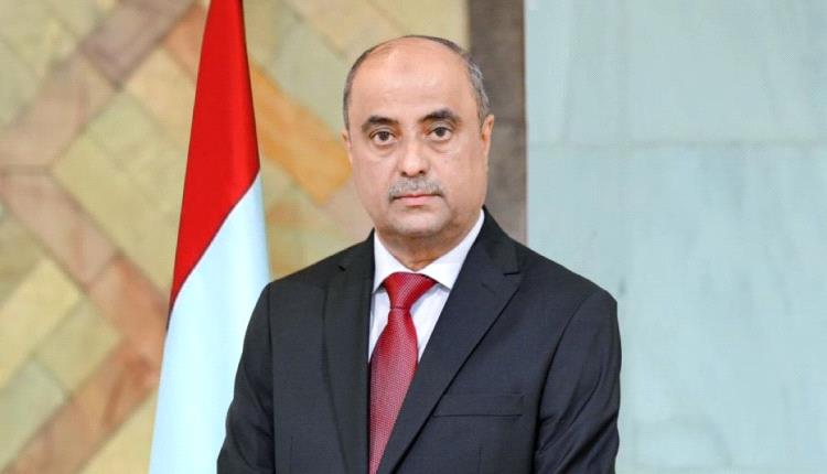 رئيس الوزراء: تنسيق مستمر مع التحالف بقيادة السعودية والشركاء الدوليين لدعم الأولويات الملحة في اليمن