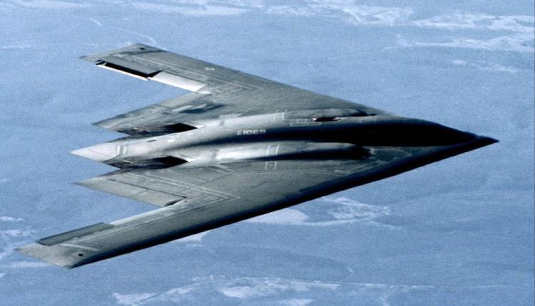 الولايات المتحدة تستبدل قاذفات "بي-2" بقاذفات "بي-52" عقب اتفاق وقف الهجمات