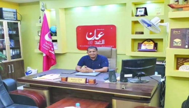 بن لزرق يعلن رفضه لرفع الدولار الجمركي ويدعو للاصطفاف الشعبي ضد القرار