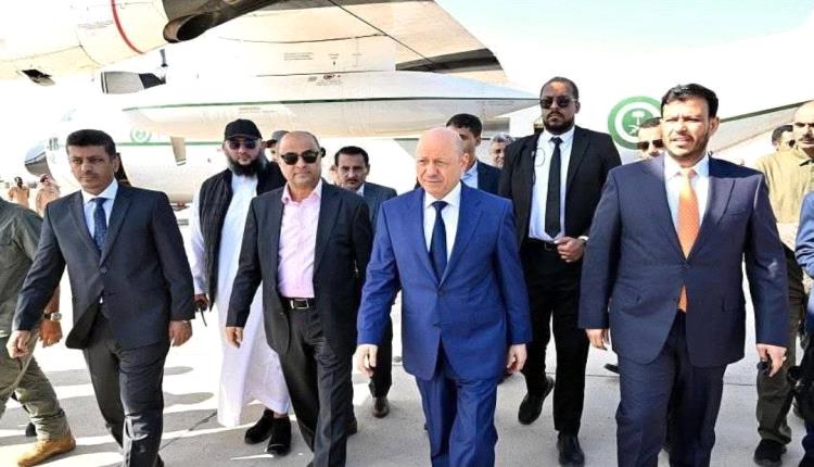 مصدر رئاسي يوضح برنامج عمل المجلس الرئاسي عقب وصوله إلى عدن