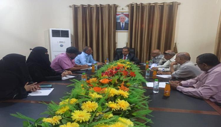 رئيس هيئة المواصفات والمقاييس يناقش مع مدير أمن المنطقة الحرة بعدن تعزيز التعاون والتنسيق المشترك