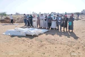 دفن 15 جثة مجهولة الهوية في مأرب بينهم 3 أجانب