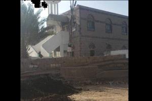 غضب شعبي بعد كشف مخطط لتأجير حرم مسجد لمشروع تجاري