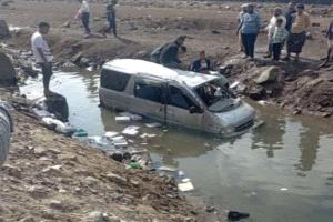 حادث مروّع في عدن.. سقوط باص طالبات من الجسر وإصابة عدد منهن