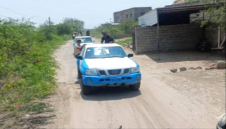 قوات أمن لودر تزيل نقطة جباية غير قانونية وتودع أفرادها السجن