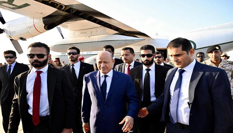 رئيس مجلس القيادة يؤكد من عدن اهمية التركيز على اولوية استعادة وبناء المؤسسات وتخفيف المعاناة