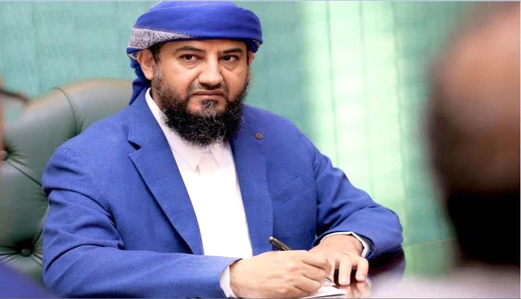 نداء عاجل للعميد المحرمي للتدخل ووقف الجبايات على خط أبين الدولي