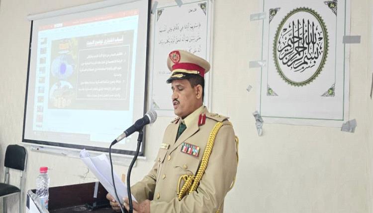 علي المنصب يهنئ العقيد وليد المحولي بحصوله على الماجستير بامتياز