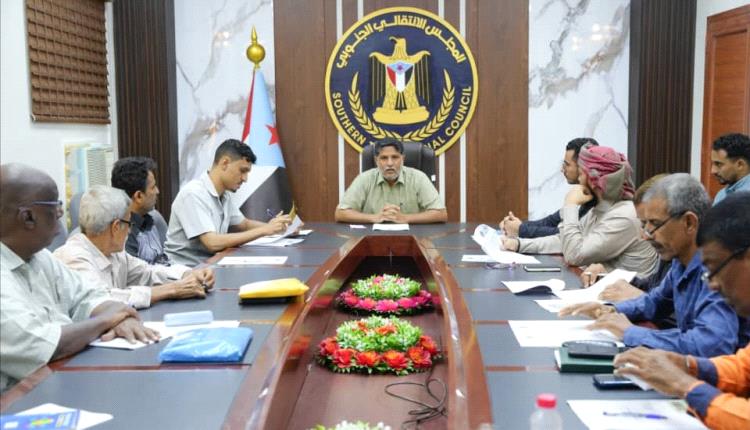 تنفيذية انتقالي العاصمة عدن تستعرض الأداء السياسي بالهيئة وعلاقة التعاون مع اللجان المجتمعية