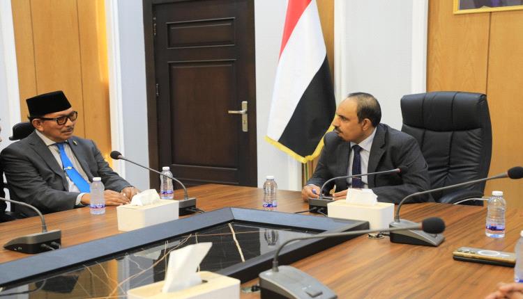 محافظ حضرموت يلتقى سفير اندونيسيا ويؤكدان على أهمية تطوير العلاقات الاقتصادية