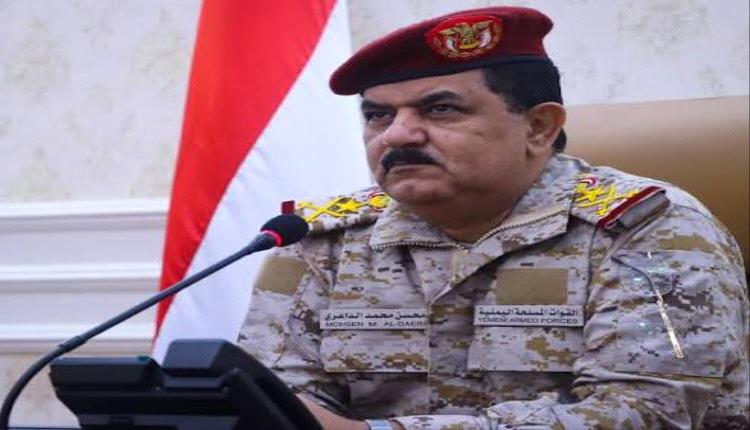 وزير الدفاع من جبهات الساحل الغربي: النصر قادم والخيار العسكري مطروح بقوة