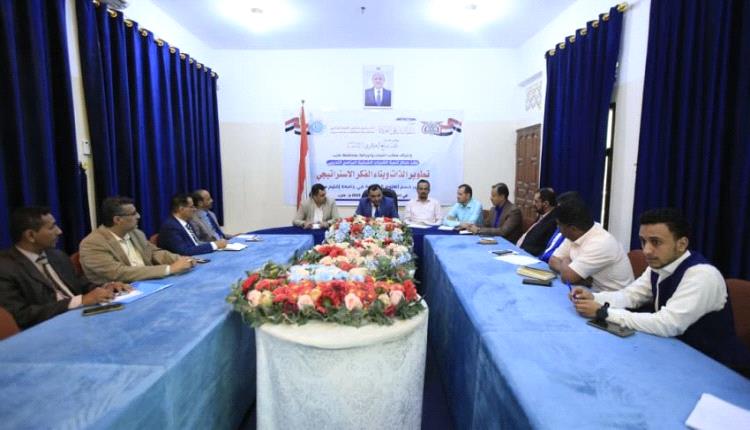 اجتماع في مأرب يبحث ترتيبات الاحتفال بالأعياد الوطنية