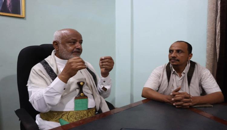 محافظ الحديدة يناقش التحضيرات للمشاركة الفاعلة في التظاهرة المنددة بالاعتداءات الإيرانية