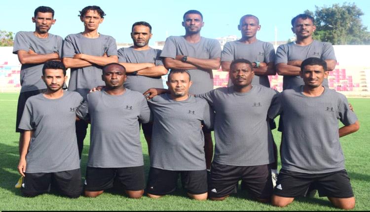 حكام أبين يحققون إنجازاً بارزاً باجتياز الدورة التنشيطية لتجمع عدن