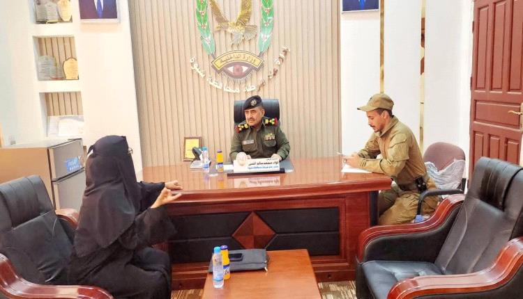 شبوة: بحث تعزيز دور الشرطة النسائية وشرطة شبوة تضبط مطلوبين في قضايا جنائية ضمن جهود تعزيز الأمن والاستقرار