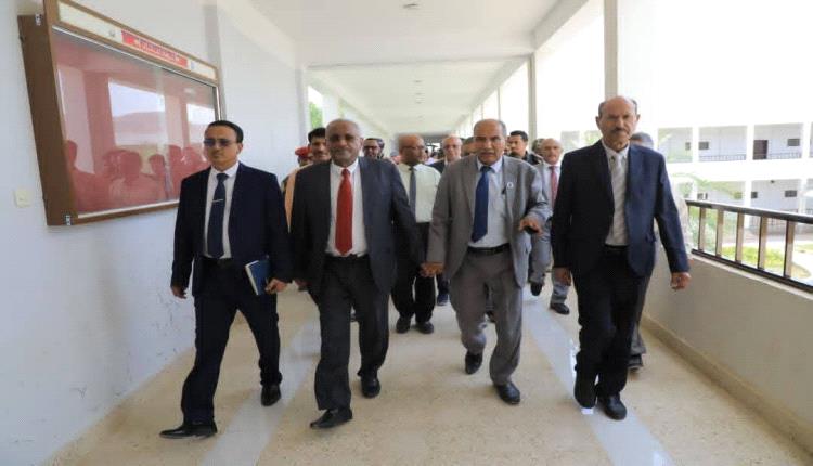 رئيس جامعة سيئون يستقبل وزير الإدارة المحلية ويبحثان سبل تعزيز جودة التعليم العالي