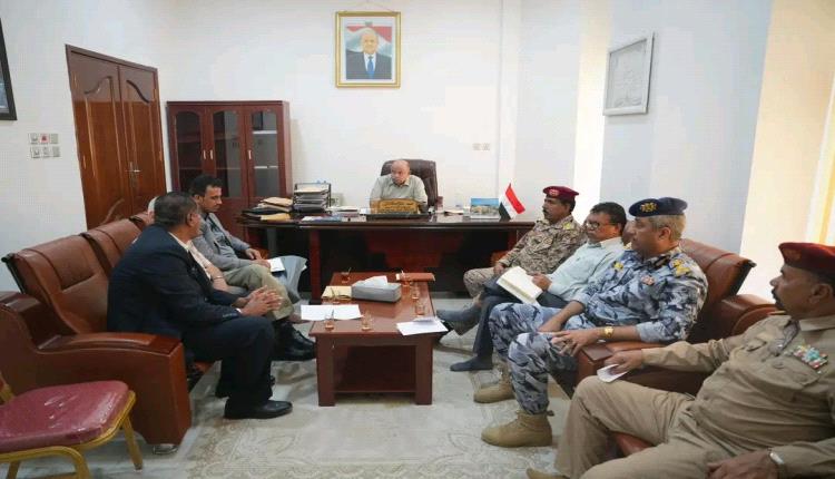 اللجنة الأمنية بحضرموت تشيد بالوقفتين الحاشدتين وتشجب الاعتداءات على وقفة المكلا