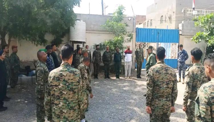 مدير قسم شرطة القاهرة بعدن يؤكد على الثبات المهني رغم التحديات الاقتصادية