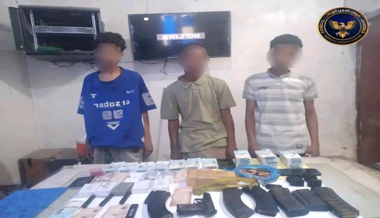 الأمن الوطني بلحج يطيح بثلاثة متهمين بجرائم سرقة واحتيال