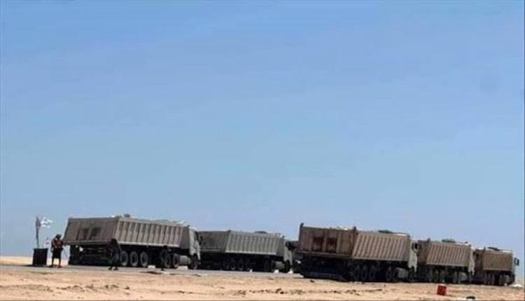 قطاع قبلي يشل حركة النقل شرق حضرموت لليوم السادس