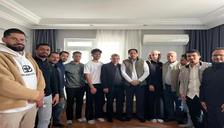 الوزير البكري يشارك في تشييع وعزاء الشاب هيثم الزنداني في أنطاليا