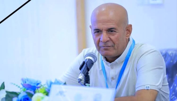 العيسي يعزي نجل الفقيد الكابتن محمد القدسي