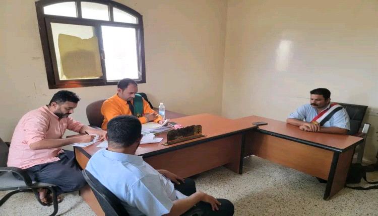 محكمة الأموال العامة بلحج تصدر أحكامًا بالإدانة والحبس على ثلاثة متهمين في قضية سرقة عدادات المياه بتبن