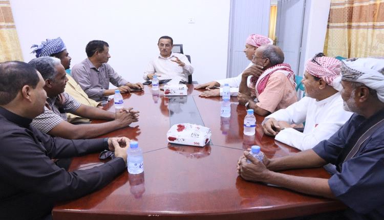 الدكتور العمودي يلتقي قيادة السوم لمناقشة تعزيز الخدمات الصحية بالمديرية