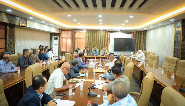 المحافظ شيخ: العمل الاستشاري يمثل عقل السلطة المحلية ويعزز مسار التنمية في العاصمة عدن