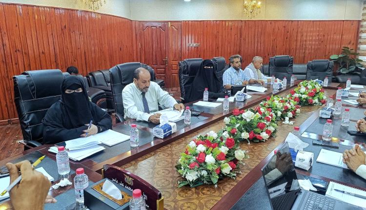 للجنة الرئيسية تقر خطة التنمية الاقتصادية والاجتماعية بمحافظة المهرة وتستعد لإطلاقها رسميًا