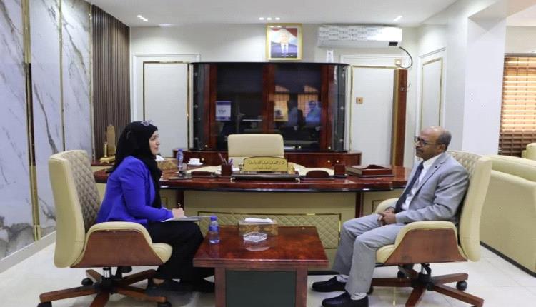 وزيرا الشؤون القانونية والنفط يبحثان تعزيز الحوكمة وحماية موارد الدولة