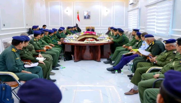 رئيس الوزراء يدشن العمل بمبنى وزارة الداخلية ويؤكد انها ركيزة أساسية للاستقرار المجتمعي ودعمها أولوية حكومية