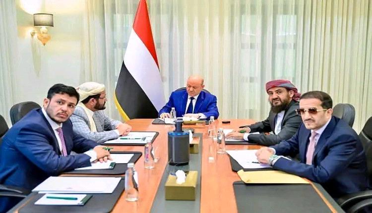 مجلس القيادة يناقش آليات الاستجابة لتداعيات التطورات المحلية والاقليمية